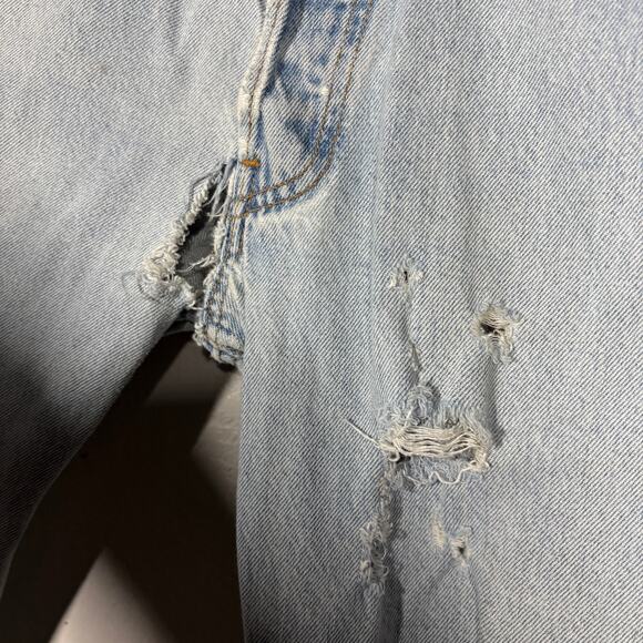 Vintage Levi Strauss 501 Destructed Button Fly Jeans Light Wash - 26 - Picture 6 of 8